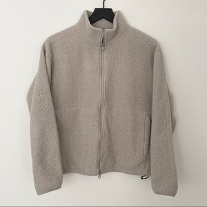 Everlane Renew Fleece Full Zip in Oat